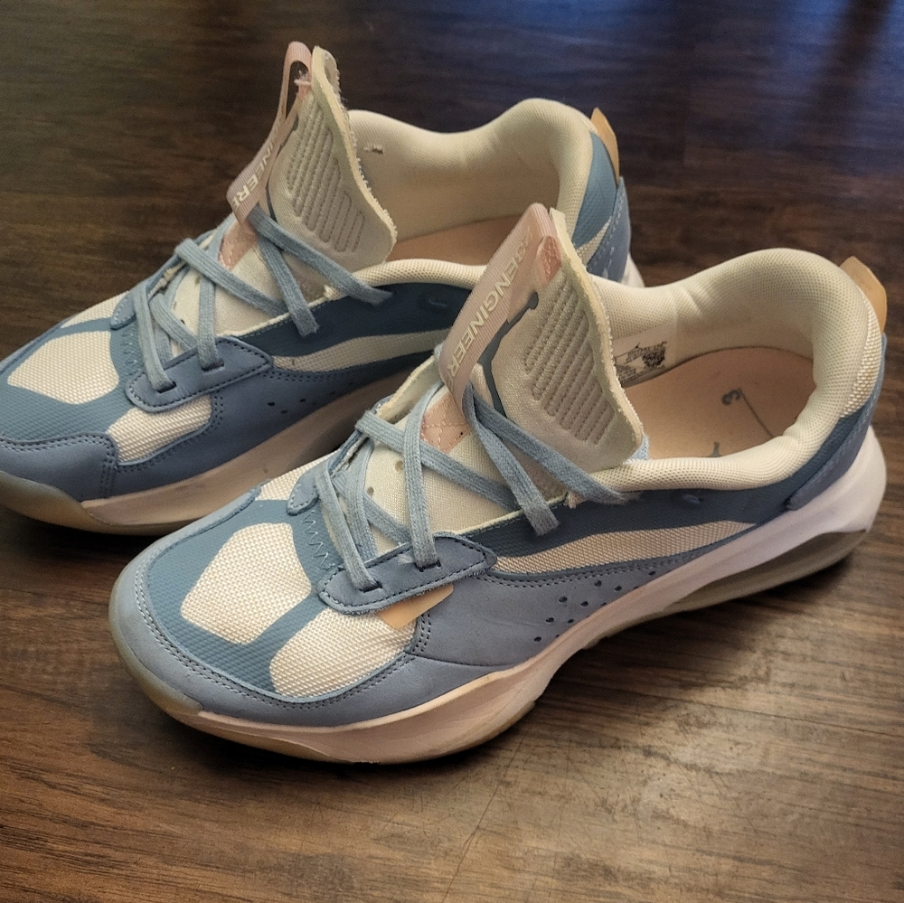 Jordan Air 200E 'Worn Blue size 11